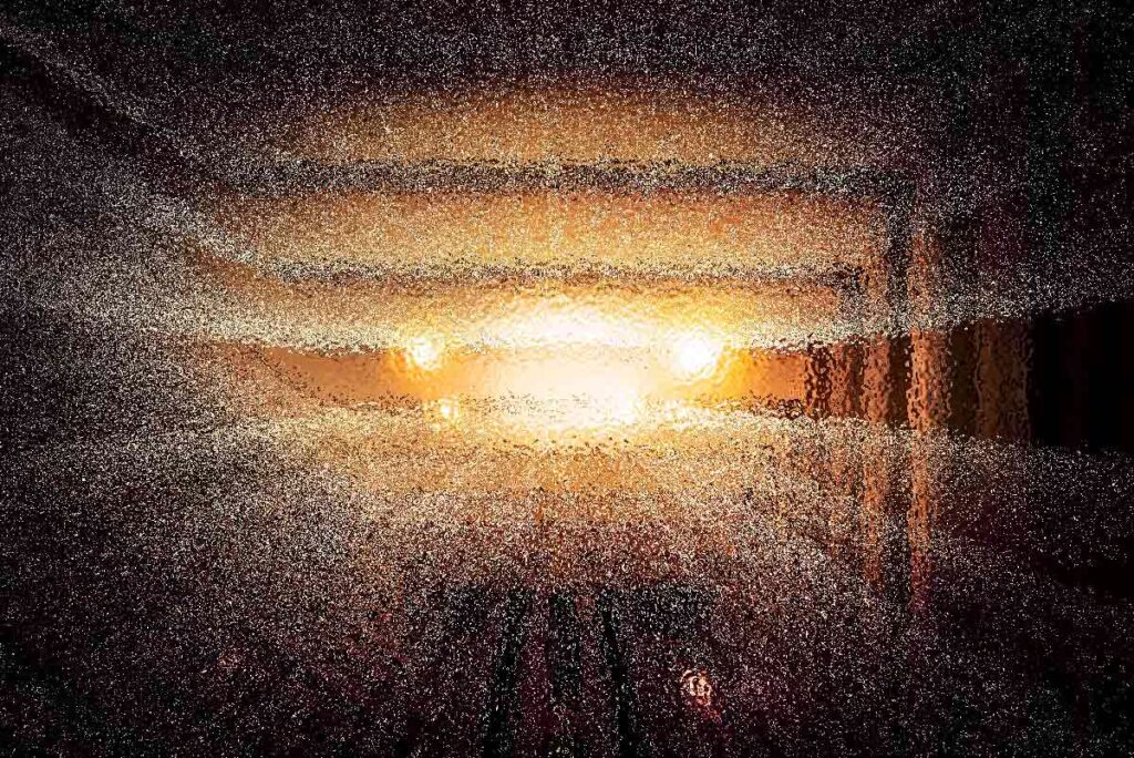 Fashionable Summer Accessories to Dress Up Your Travel Look